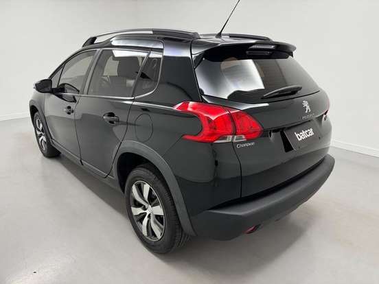 PEUGEOT-2008-2020