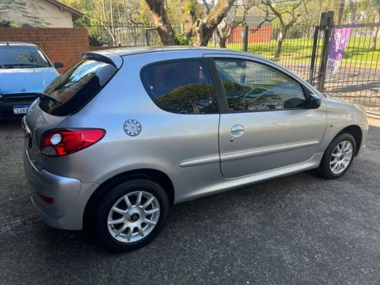 PEUGEOT-207-1.4 XR 8V FLEX 2P MANUAL PEUGEOT-207-2012