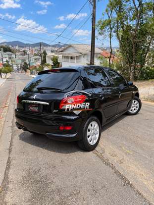 PEUGEOT-207-2012