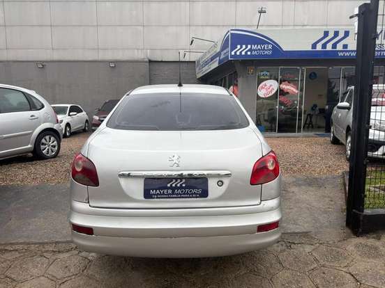 PEUGEOT-207-2009