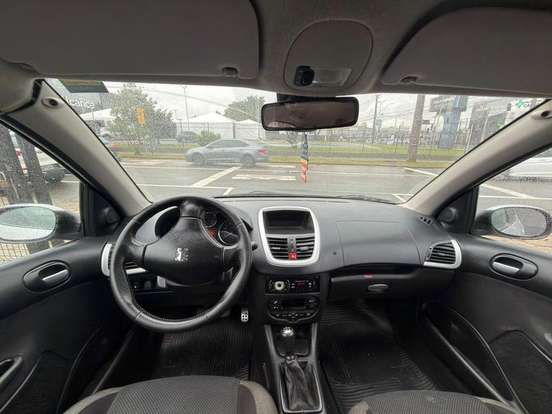 PEUGEOT-207-2009