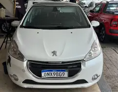 PEUGEOT 208 1.6 GRIFFE 16V FLEX 4P MANUAL PEUGEOT 208 1.6 GRIFFE 16V FLEX 4P MANUAL