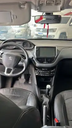 PEUGEOT-208-2014