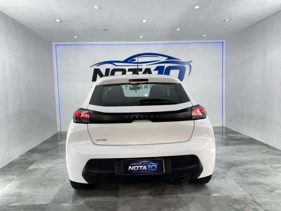 PEUGEOT-208-2023