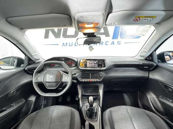 PEUGEOT-208-2023