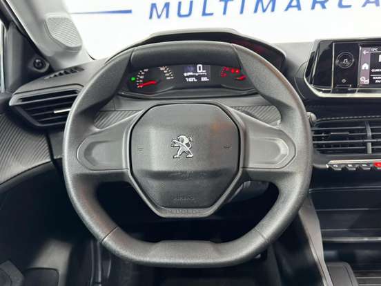 PEUGEOT-208-2023