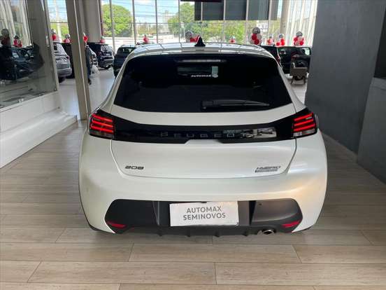 PEUGEOT-208-2025
