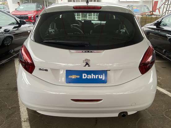 PEUGEOT-208-2019