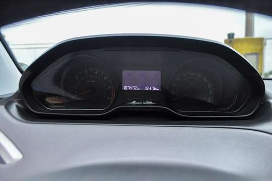 PEUGEOT-208-1.2 ACTIVE PACK 12V FLEX 4P MANUAL PEUGEOT-208-2017