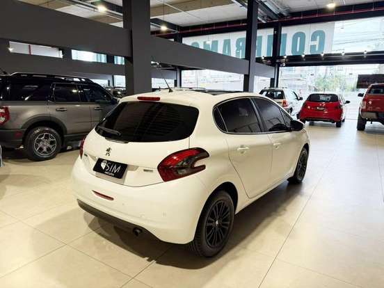 PEUGEOT-208-1.2 ALLURE 12V FLEX 4P MANUAL PEUGEOT-208-2018