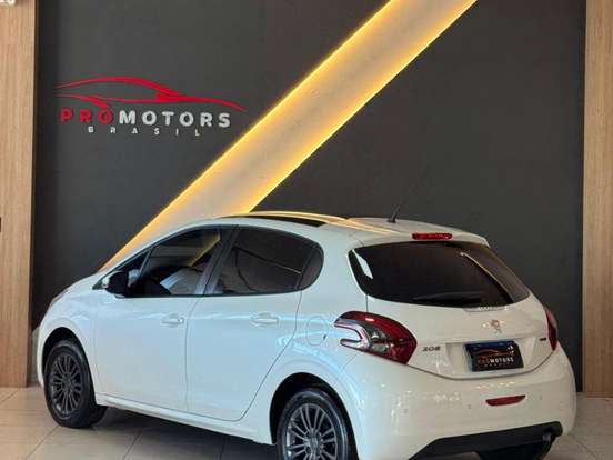 PEUGEOT-208-1.2 ALLURE 12V FLEX 4P MANUAL PEUGEOT-208-2018