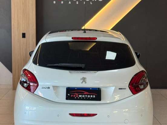 PEUGEOT-208-1.2 ALLURE 12V FLEX 4P MANUAL PEUGEOT-208-2018