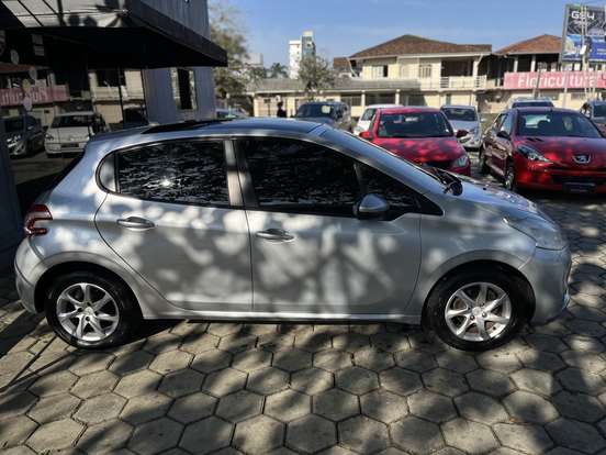 PEUGEOT-208-1.5 ALLURE 8V FLEX 4P MANUAL PEUGEOT-208-2014