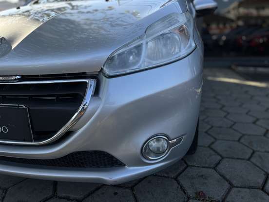 PEUGEOT-208-1.5 ALLURE 8V FLEX 4P MANUAL PEUGEOT-208-2014