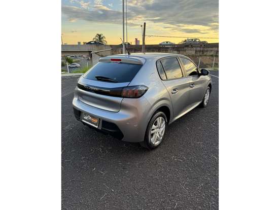 PEUGEOT-208-2022