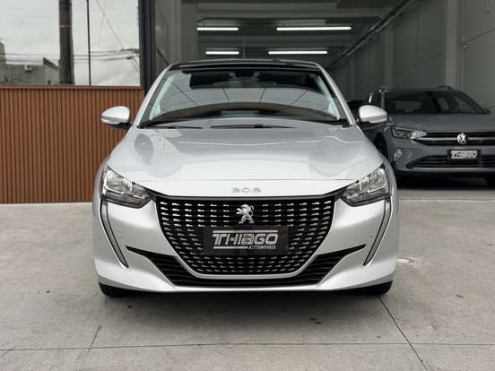 PEUGEOT-208-2020