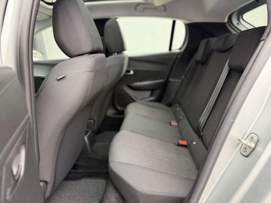 PEUGEOT-208-2020
