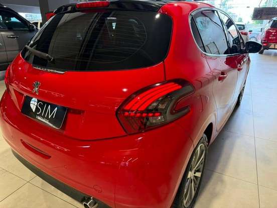 PEUGEOT-208-1.6 GRIFFE 16V FLEX 4P AUTOMÁTICO PEUGEOT-208-2016
