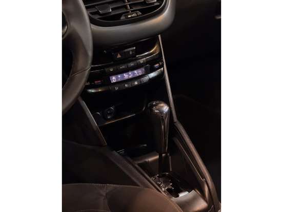 PEUGEOT-208-2014