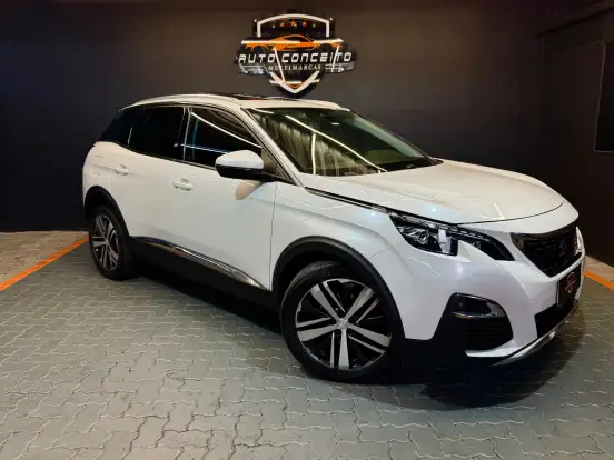 PEUGEOT-3008-2018