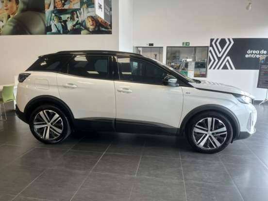 PEUGEOT-3008-1.6 16V THP GASOLINA GT PACK AUTOMÁTICO PEUGEOT-3008-2022