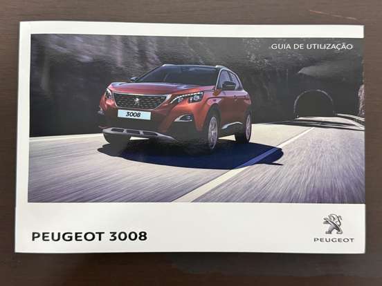 PEUGEOT-3008-2019