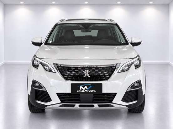 PEUGEOT-3008-2018