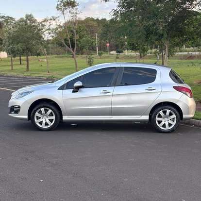 PEUGEOT-308-2018