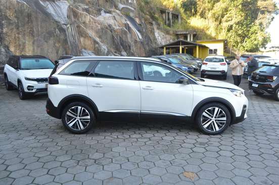 PEUGEOT-5008-1.6 GRIFFE THP 16V GASOLINA 4P AUTOMÁTICO PEUGEOT-5008-2018