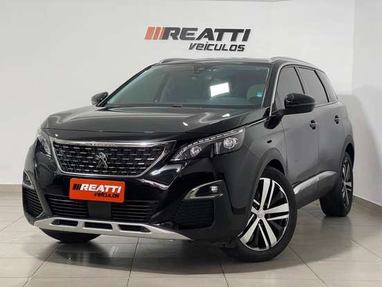 PEUGEOT-5008-2018