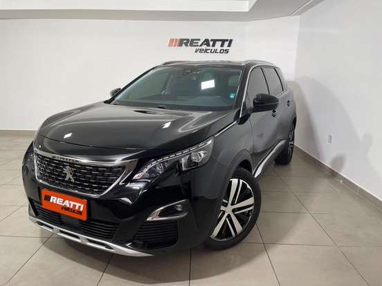 PEUGEOT-5008-2018