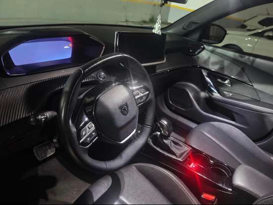 PEUGEOT-2008-1.0 TURBO 200 FLEX ALLURE CVT PEUGEOT-2008-2024