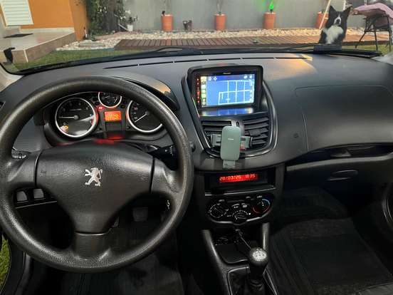 PEUGEOT-207-1.4 XR 8V FLEX 4P MANUAL PEUGEOT-207-2009