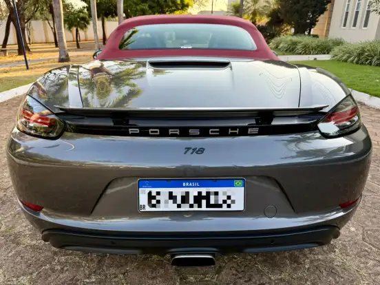 PORSCHE-718-2016