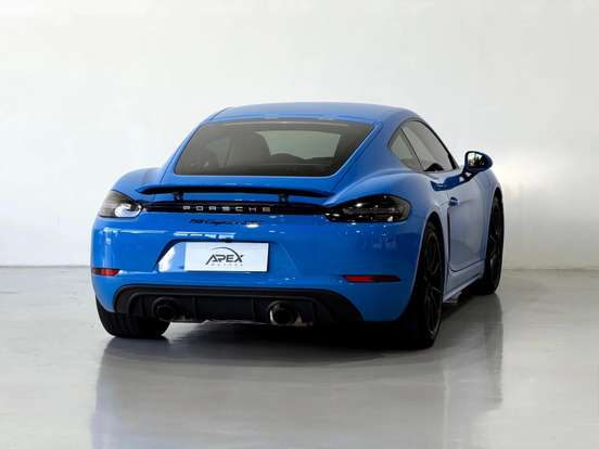 PORSCHE-718-2023