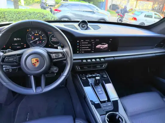 PORSCHE-911-2022