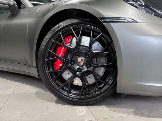 PORSCHE-911-2022