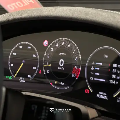 PORSCHE-911-2025