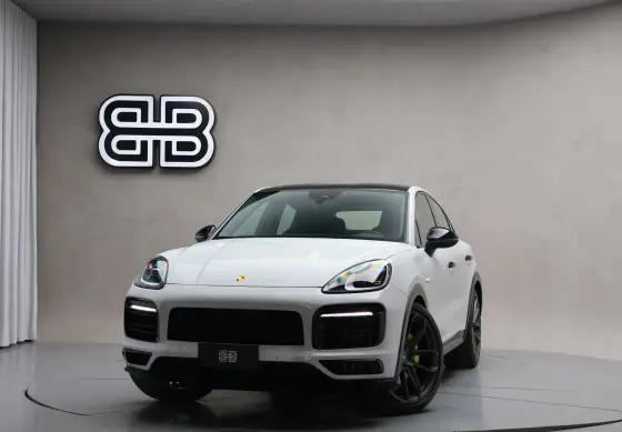Porsche Cayenne 3.0 V6 E-Hybrid Coupé AWD Tiptronic S