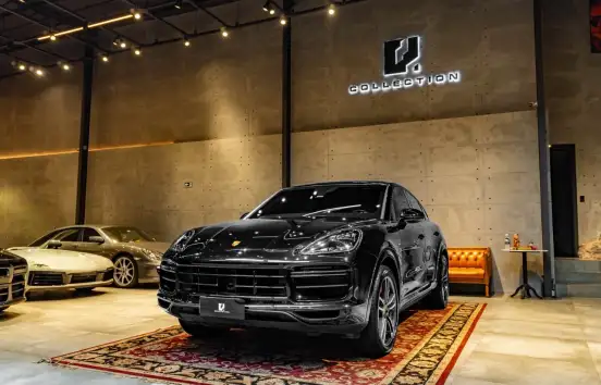 PORSCHE-CAYENNE-2022