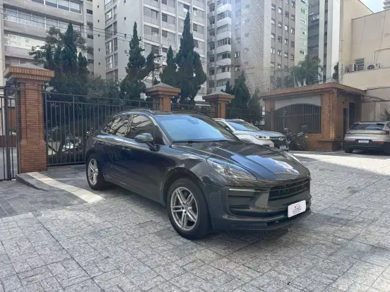 PORSCHE-MACAN-2022