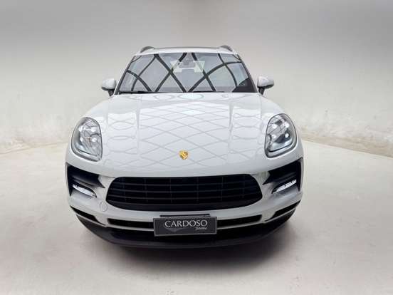 PORSCHE-MACAN-2021