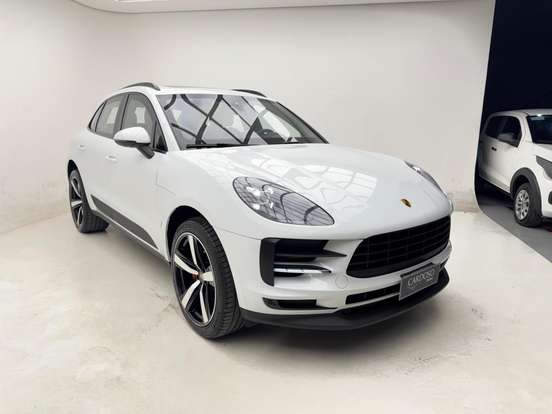 PORSCHE-MACAN-2021