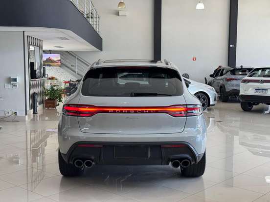PORSCHE-MACAN-2023