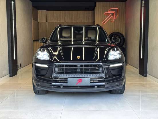 PORSCHE-MACAN-2024