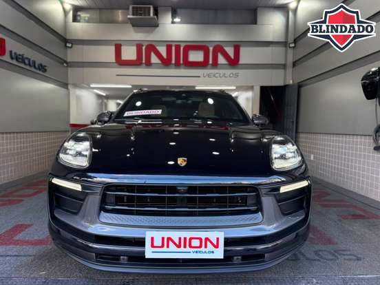 PORSCHE-MACAN-2024