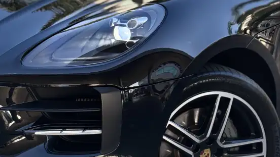 PORSCHE-MACAN-2020