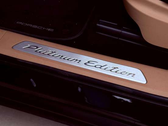 PORSCHE-CAYENNE-3.0 V6 E-HYBRID PLATINUM EDITION AWD TIPTRONIC S PORSCHE-CAYENNE-2022