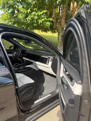 PORSCHE-CAYENNE-2025