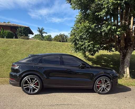 PORSCHE-CAYENNE-2025